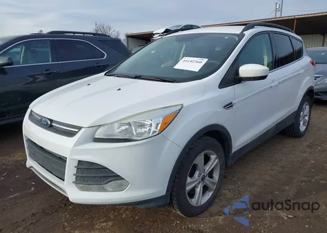 2015 Ford Escape Se z USA, uszkodzony, nr VIN 1FMCU9GX7FUC19088